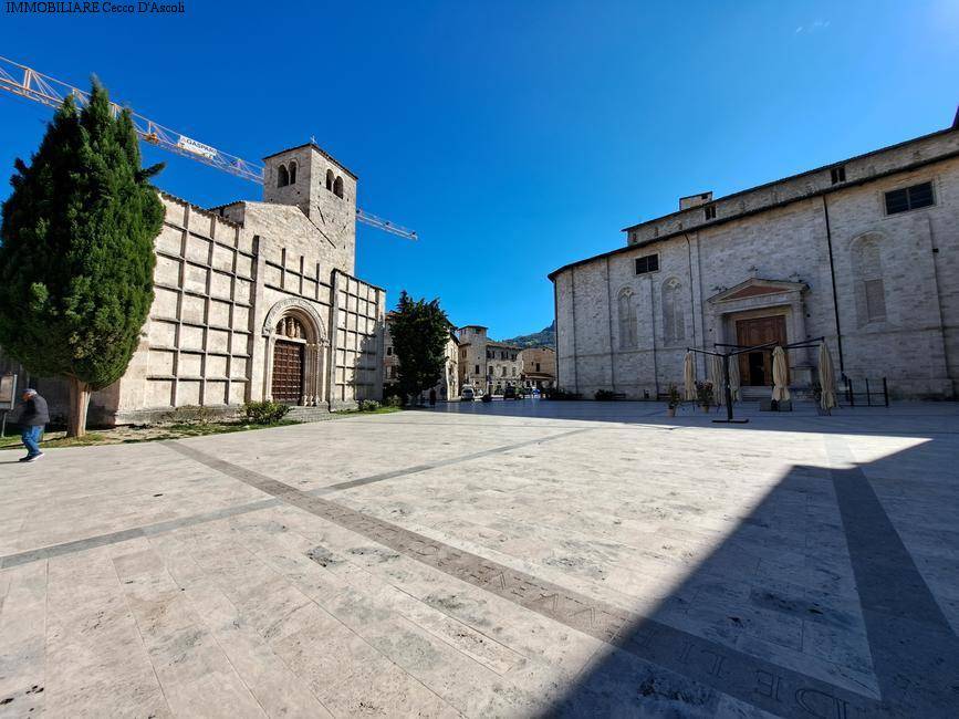 appartamento in vendita ad Ascoli Piceno in zona Centro Storico
