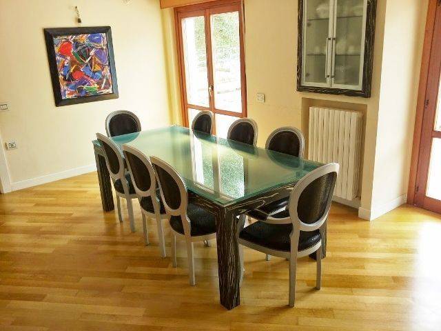 casa indipendente in vendita ad Ascoli Piceno in zona Centro Storico