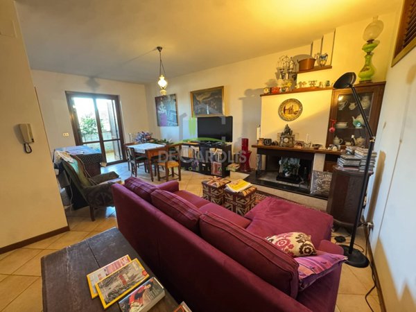 casa indipendente in vendita ad Ascoli Piceno in zona Lisciano