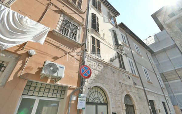 appartamento in vendita ad Ascoli Piceno in zona Centro Storico