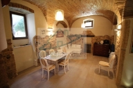 casa indipendente in vendita ad Ascoli Piceno in zona Centro Storico