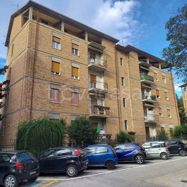 appartamento in vendita ad Ascoli Piceno in zona Borgo Solestà