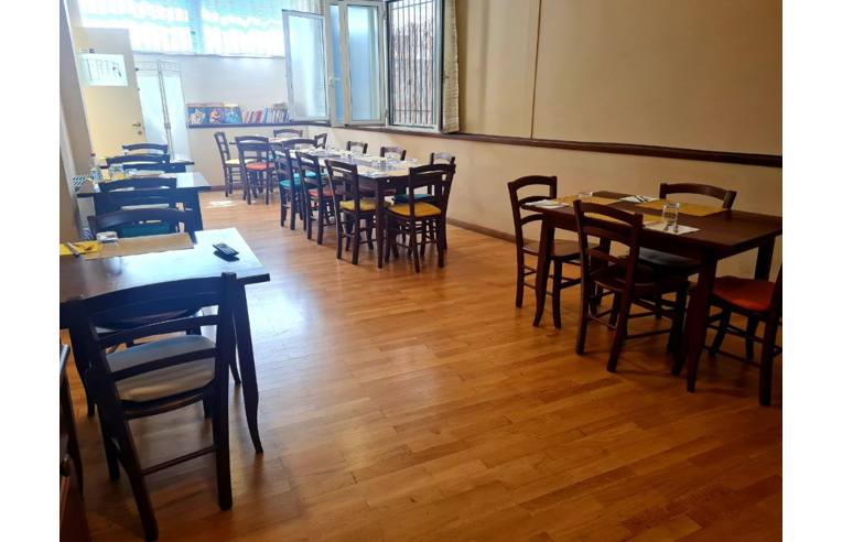 negozio in vendita ad Ascoli Piceno