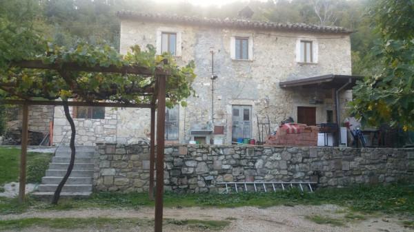 casa indipendente in vendita ad Ascoli Piceno in zona Centro Storico