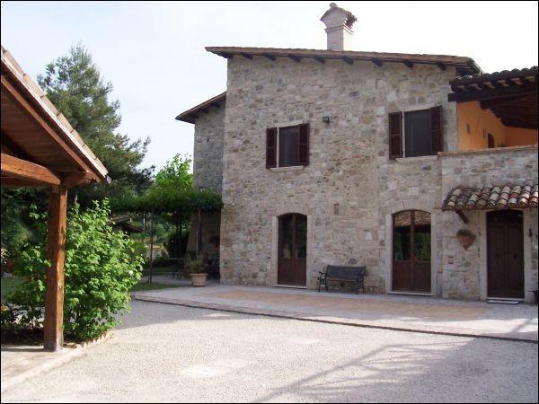 casa indipendente in vendita ad Ascoli Piceno