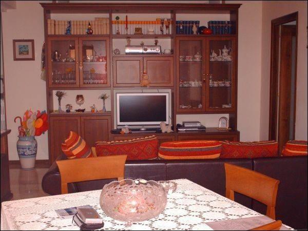 appartamento in vendita ad Ascoli Piceno in zona Borgo Solestà