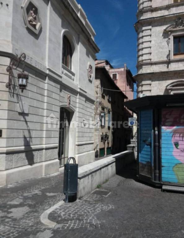 appartamento in vendita ad Ascoli Piceno