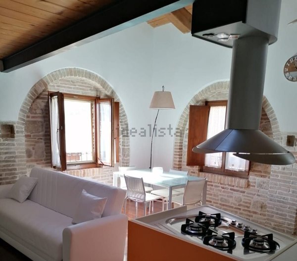 appartamento in vendita ad Ascoli Piceno