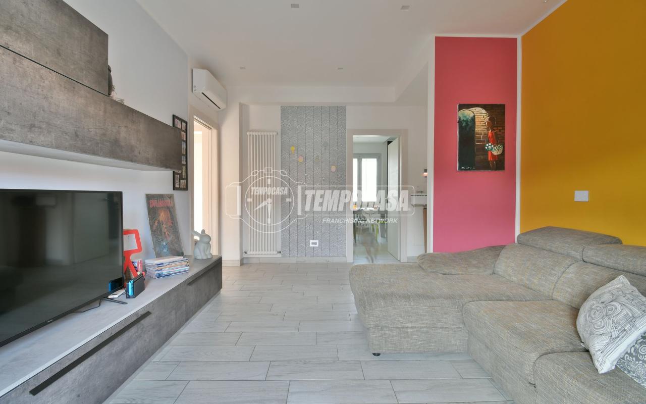 appartamento in vendita ad Ascoli Piceno in zona Borgo Solestà