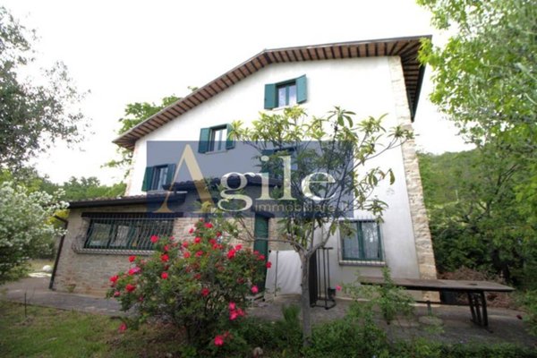 casa indipendente in vendita ad Ascoli Piceno in zona Polesio