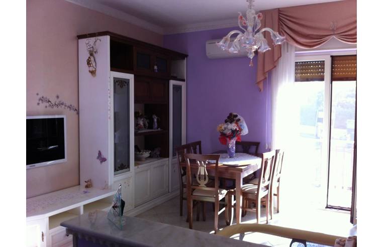 appartamento in vendita ad Ascoli Piceno in zona Poggio di Bretta