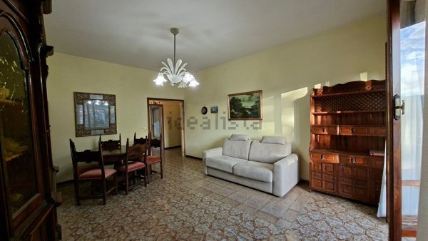 appartamento in vendita ad Ascoli Piceno in zona Borgo Solestà