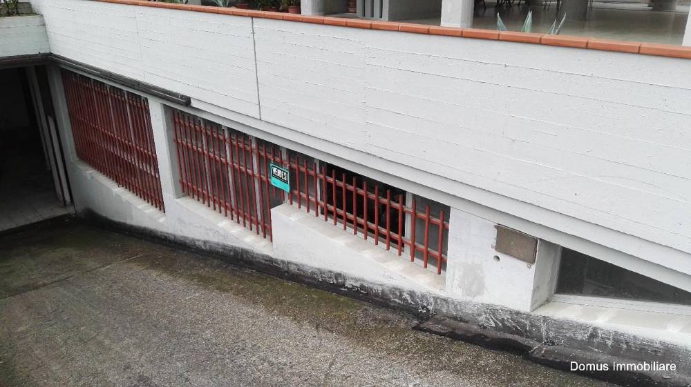 locale di sgombero in vendita ad Ascoli Piceno