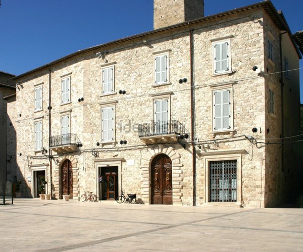 appartamento in vendita ad Ascoli Piceno in zona Centro Storico