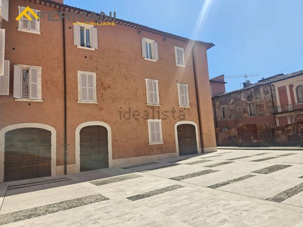 appartamento in vendita ad Ascoli Piceno in zona Centro Storico