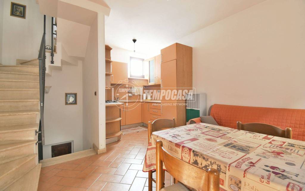 casa indipendente in vendita ad Ascoli Piceno in zona Porta Maggiore