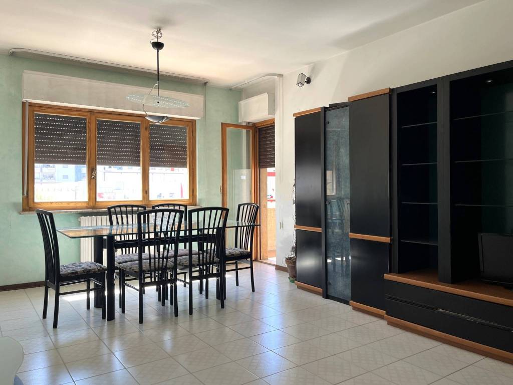 appartamento in vendita ad Ascoli Piceno in zona Monticelli