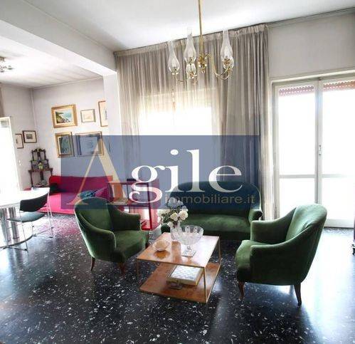 appartamento in vendita ad Ascoli Piceno in zona Piazza Immacolata