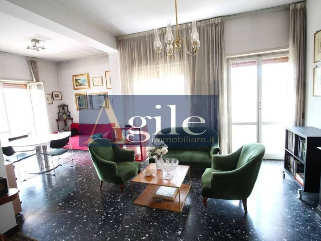 appartamento in vendita ad Ascoli Piceno in zona Piazza Immacolata