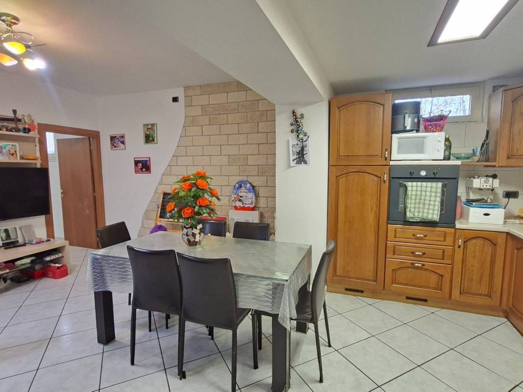 appartamento in vendita ad Ascoli Piceno