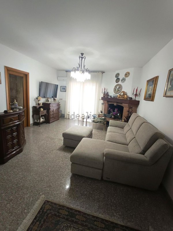 appartamento in vendita ad Ascoli Piceno in zona Monticelli