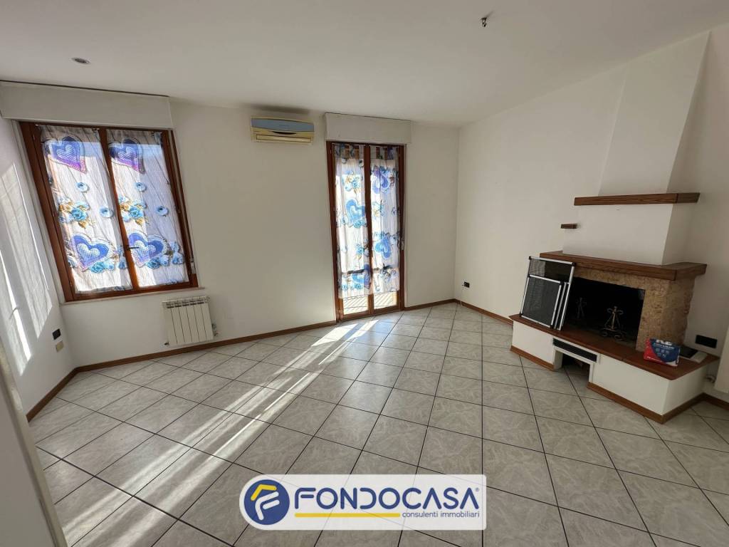 appartamento in vendita ad Ascoli Piceno in zona Marino del Tronto