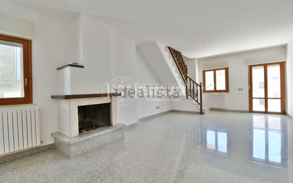 appartamento in vendita ad Ascoli Piceno