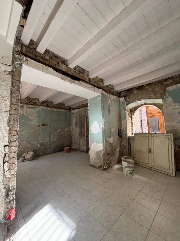 casa semindipendente in vendita ad Ascoli Piceno in zona Centro Storico