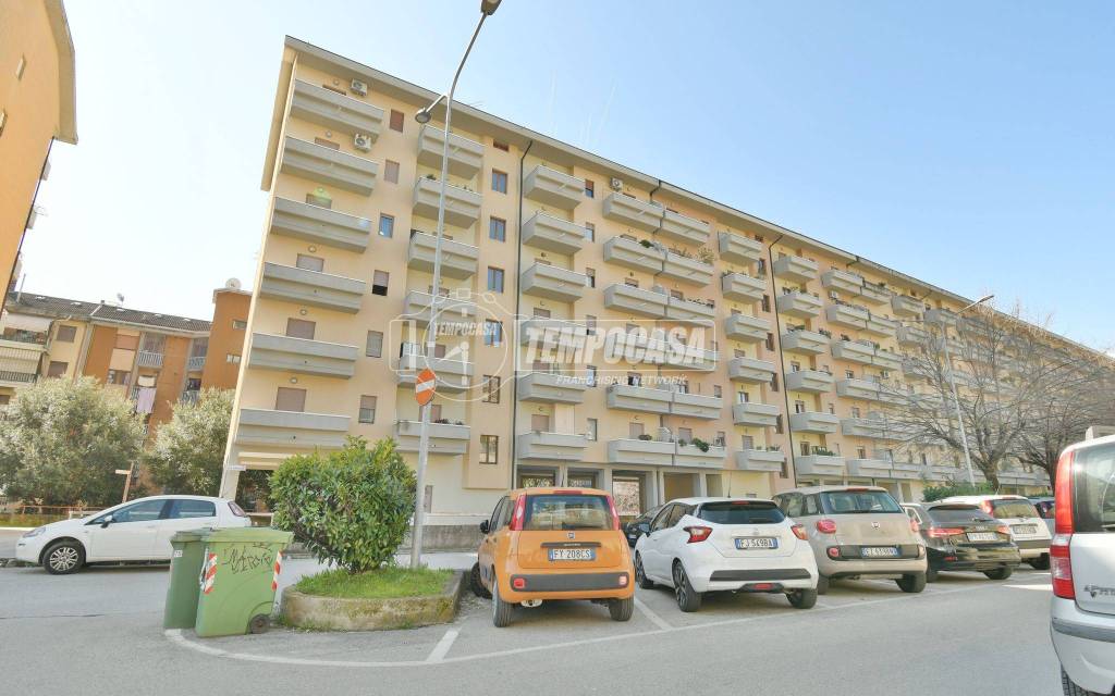 appartamento in vendita ad Ascoli Piceno