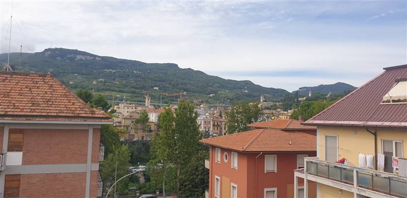 appartamento in vendita ad Ascoli Piceno in zona Campo Parignano