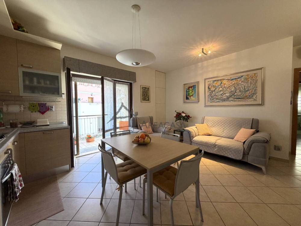 appartamento in vendita ad Ascoli Piceno in zona Poggio di Bretta