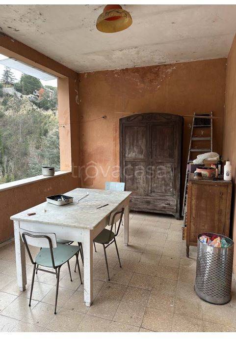 appartamento in vendita ad Ascoli Piceno