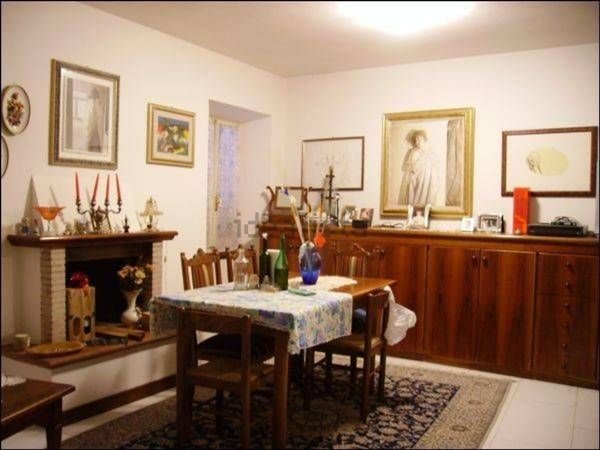 casa indipendente in vendita ad Ascoli Piceno in zona Porta Romana