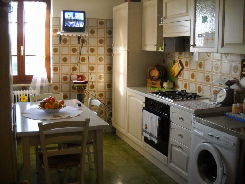 casa indipendente in vendita ad Ascoli Piceno in zona Venagrande