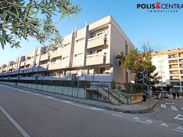 appartamento in vendita ad Ascoli Piceno in zona Monticelli
