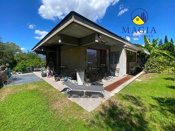 casa indipendente in vendita ad Ascoli Piceno in zona Centro Storico