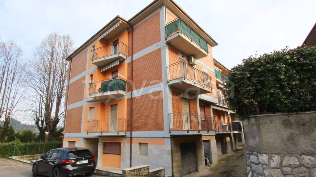 appartamento in vendita ad Ascoli Piceno in zona Marino del Tronto