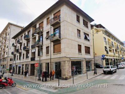 appartamento in vendita ad Ascoli Piceno in zona Centro Storico