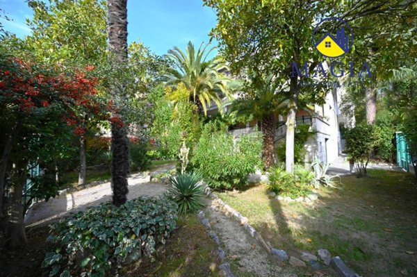 casa indipendente in vendita ad Ascoli Piceno in zona Campo Parignano