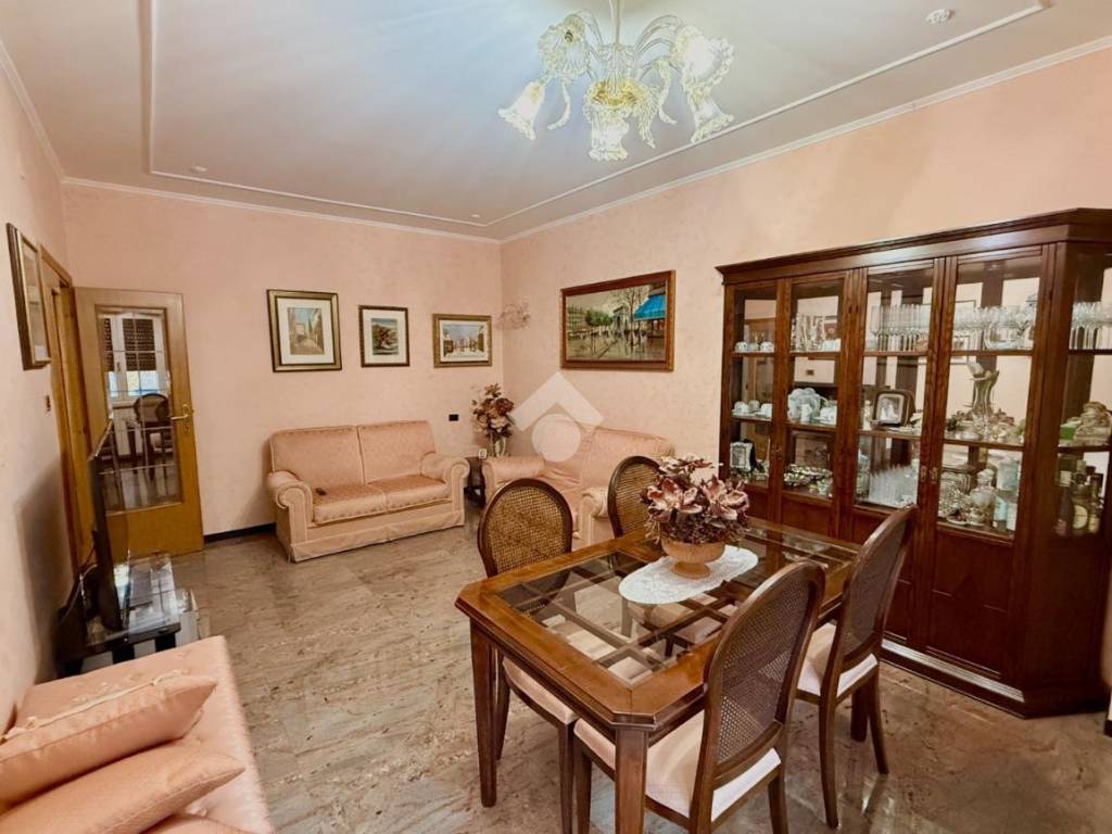 appartamento in vendita ad Ascoli Piceno in zona Monticelli