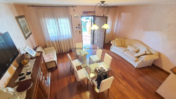 casa indipendente in vendita ad Ascoli Piceno in zona Monticelli