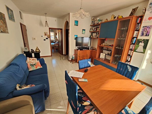 appartamento in vendita ad Ascoli Piceno in zona Monticelli