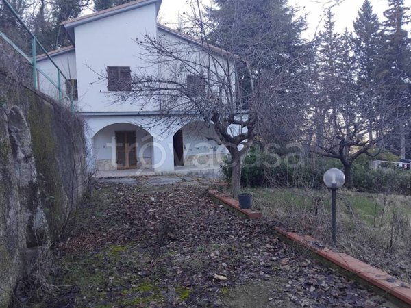 casa indipendente in vendita ad Ascoli Piceno in zona Piagge