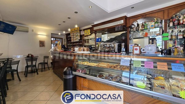 negozio in vendita ad Ascoli Piceno in zona Porta Maggiore