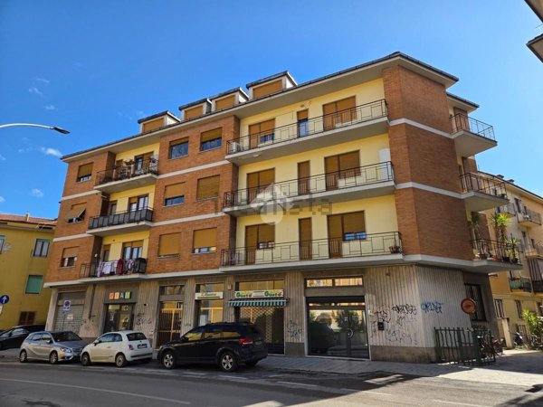 appartamento in vendita ad Ascoli Piceno in zona Campo Parignano