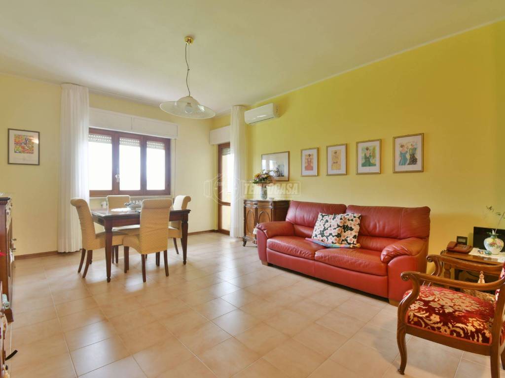 appartamento in vendita ad Ascoli Piceno in zona Poggio di Bretta