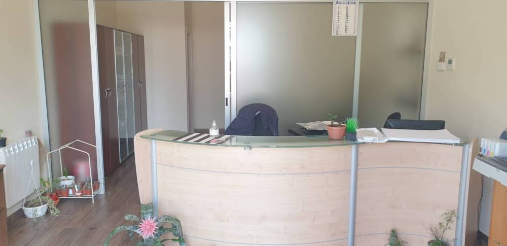 negozio in vendita ad Ascoli Piceno