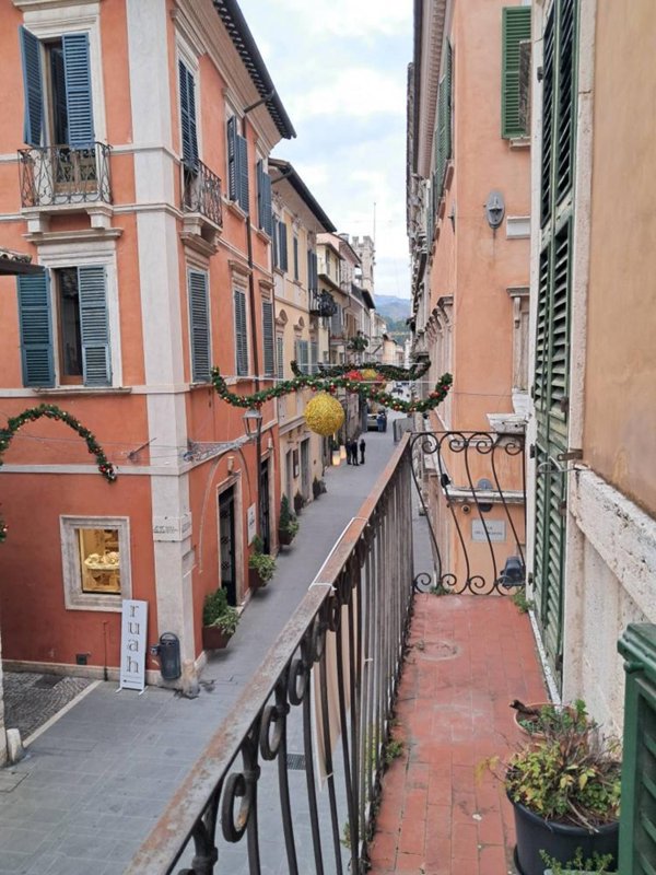 appartamento in vendita ad Ascoli Piceno