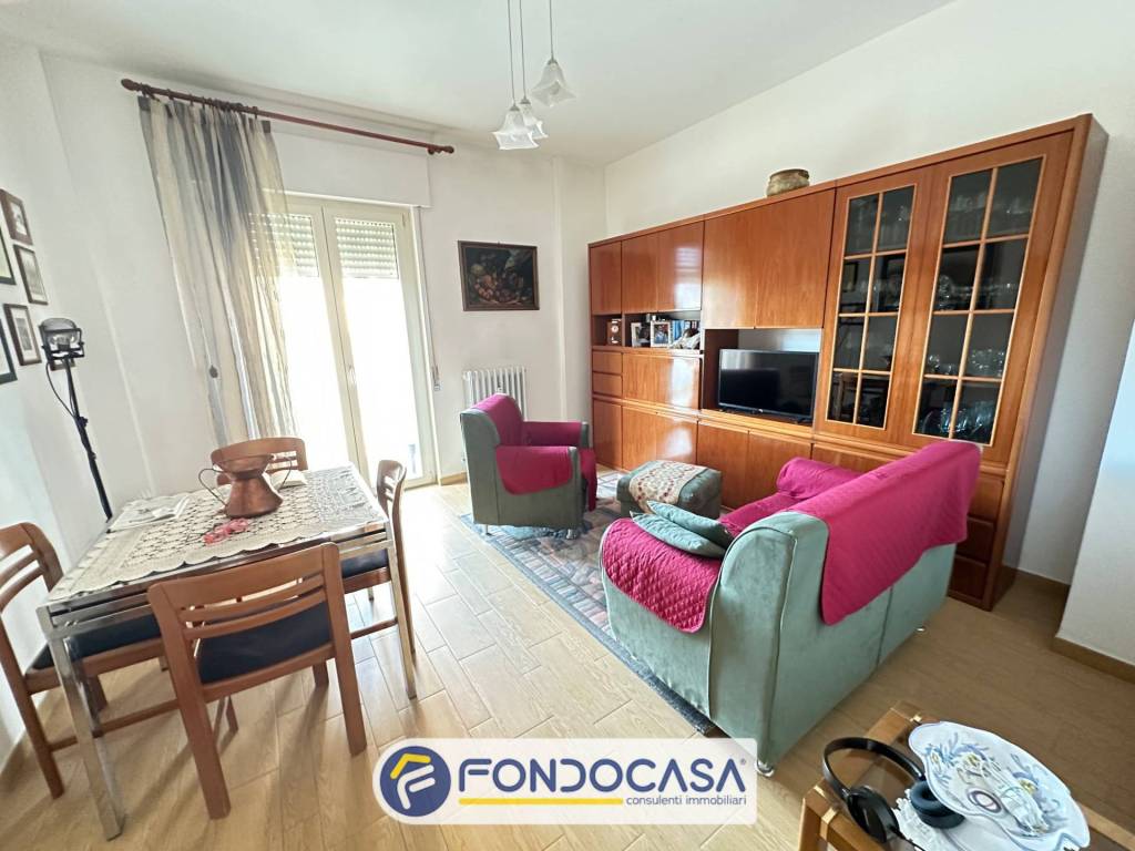 appartamento in vendita ad Ascoli Piceno in zona Campo Parignano