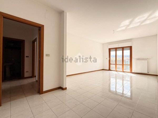 appartamento in vendita ad Ascoli Piceno in zona Brecciarolo